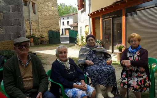 Visites des villages de Neuville